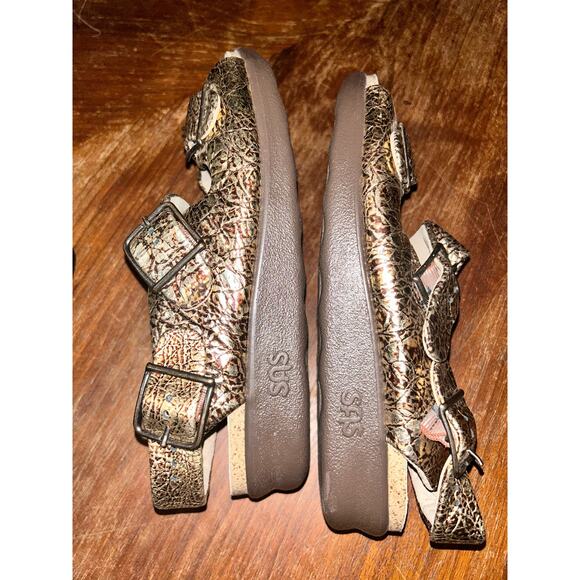 SAS Relaxed Walking Gold Bronze Double Strap & Buckle Tripad Comfort Sandals - Picture 4 of 10